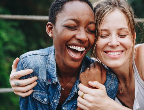 5 Reasons to Get a Smile Makeover